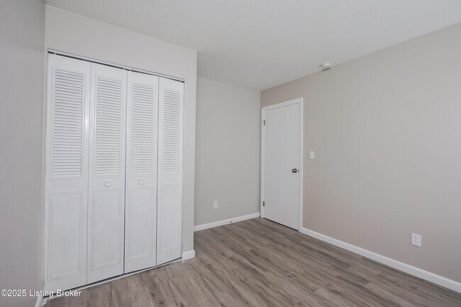 Building Photo - 4513 Cod Dr