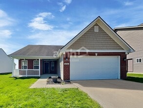 Building Photo - 5833 Cabot Dr