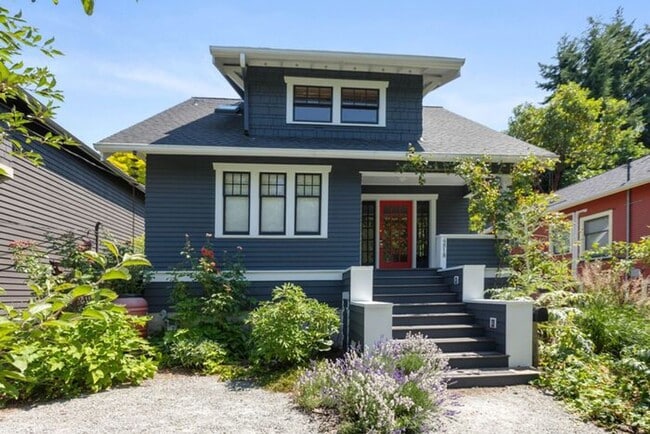 Building Photo - 4818 51st Ave S
