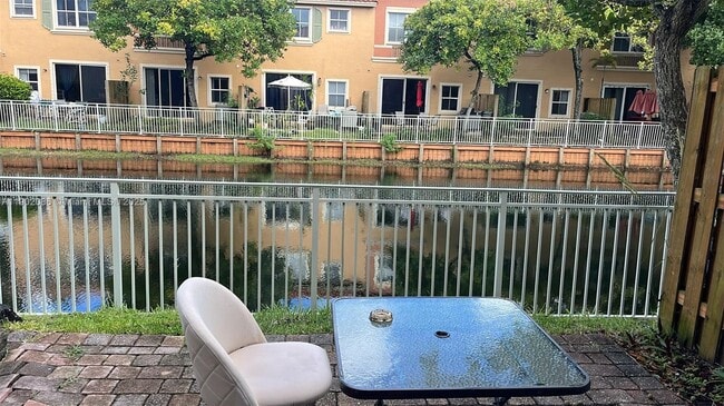 Building Photo - 4932 Tradewinds Ter