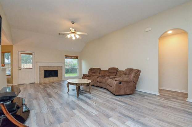 Building Photo - 20203 Goss Hollow Ln