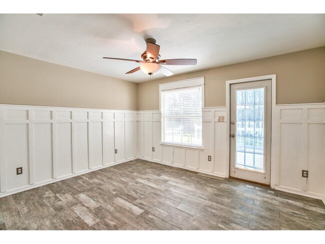 Building Photo - 1330 Pawnee Pointe Ct