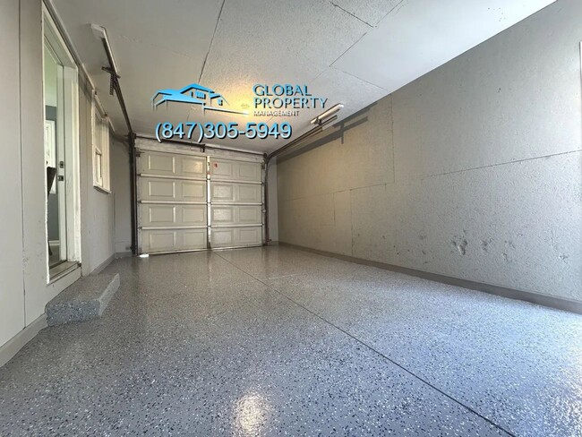 Building Photo - 3 BEDROOM HOME FOR RENT KANKAKEE, IL