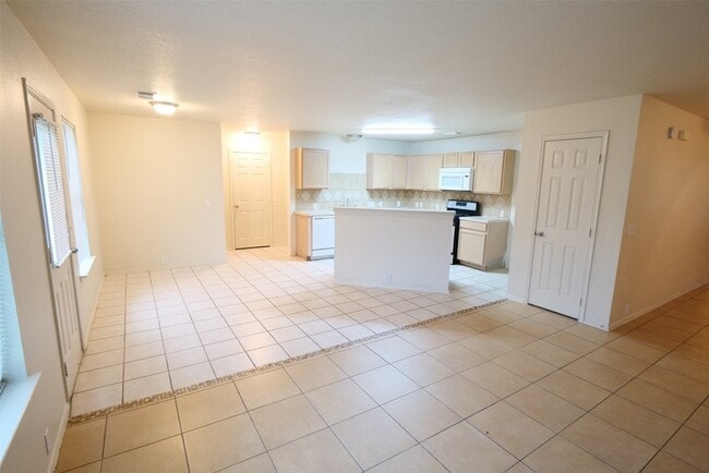 Building Photo - 4814 Dark Canyon Ct