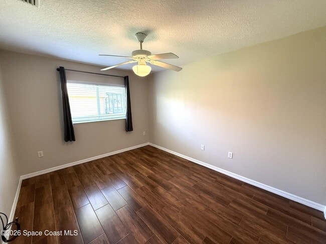 Building Photo - 3262 Siderwheel Dr