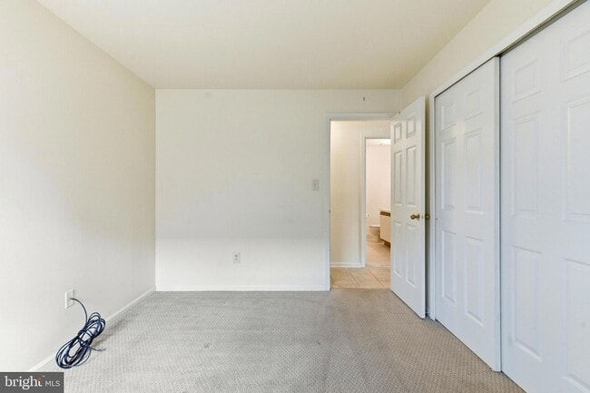 Building Photo - 3403 Waltham Ct