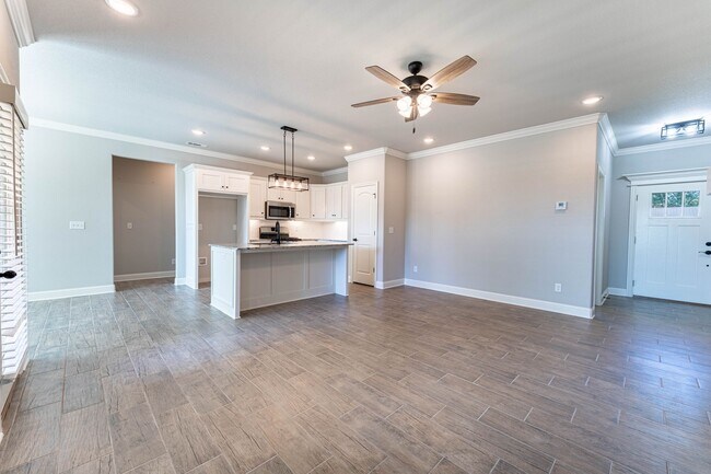 Building Photo - Great home in centerton