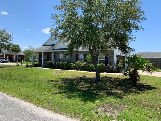 Building Photo - 270 Mallot Beach Dr
