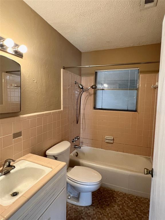 Building Photo - 3114 Hunt Trail