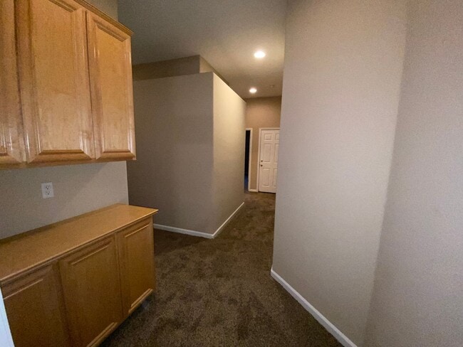 Building Photo - Near Disc Drive - Sparks Single Story 3 Bedroom House