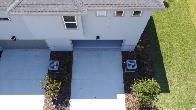 Building Photo - 14253 Kellogg Ave