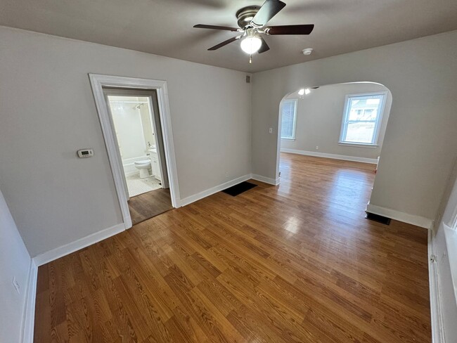 Building Photo - W. Collins Ct., 210 1/2