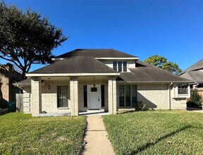 Building Photo - 2818 Stoney Wood Dr