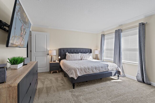 Building Photo - 1216 Challenge Dr