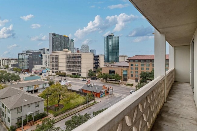 Building Photo - 1801 Lavaca St