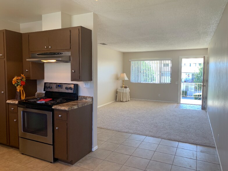 Building Photo - 25863 Pacific St