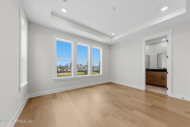 Building Photo - 2054 Prudential Dr