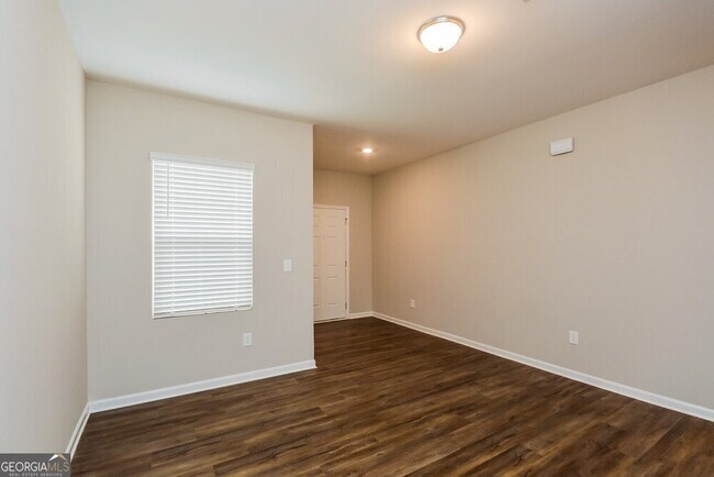Building Photo - 4314 Kendrick Cir