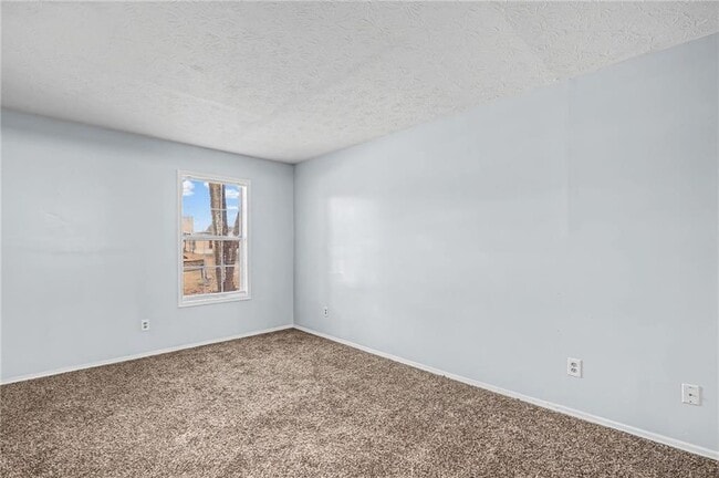 Building Photo - 1603 Augusta Dr