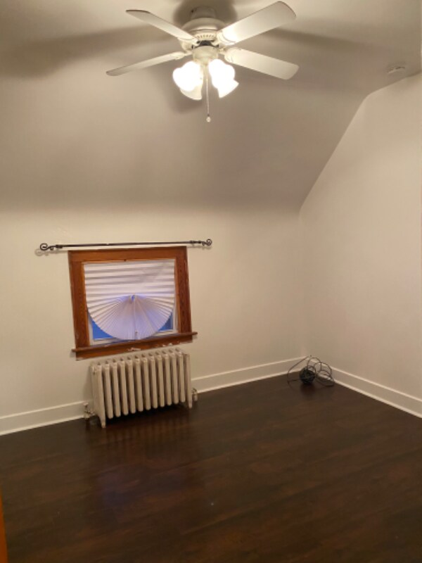 Building Photo - 141 E 23rd St