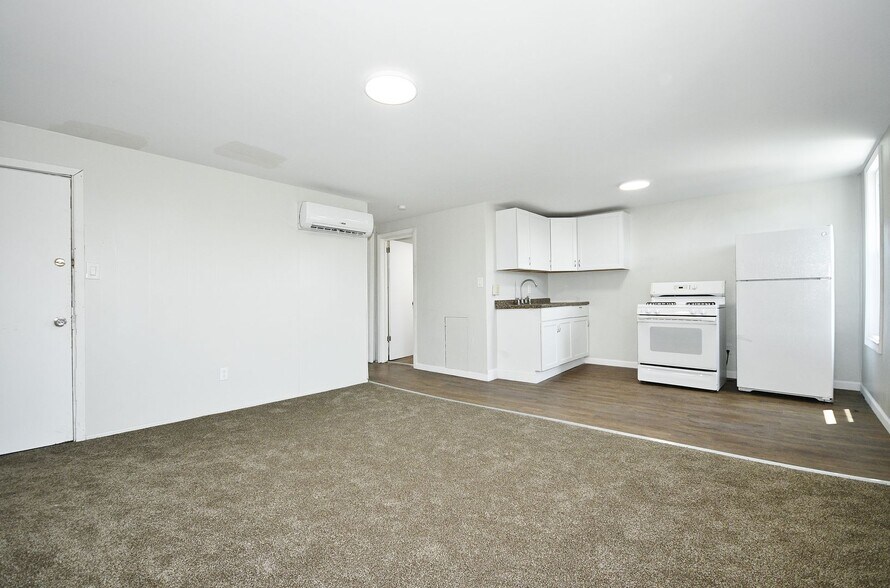 Building Photo - 1103 Crosby St