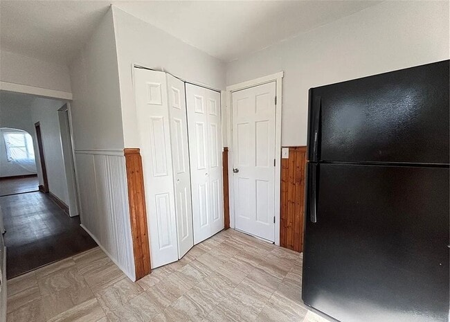 Building Photo - 416 Black River Blvd