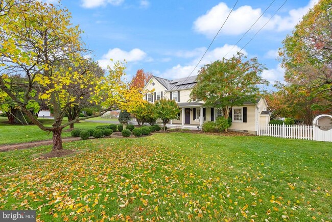 Building Photo - 3501 Tavenner Ct