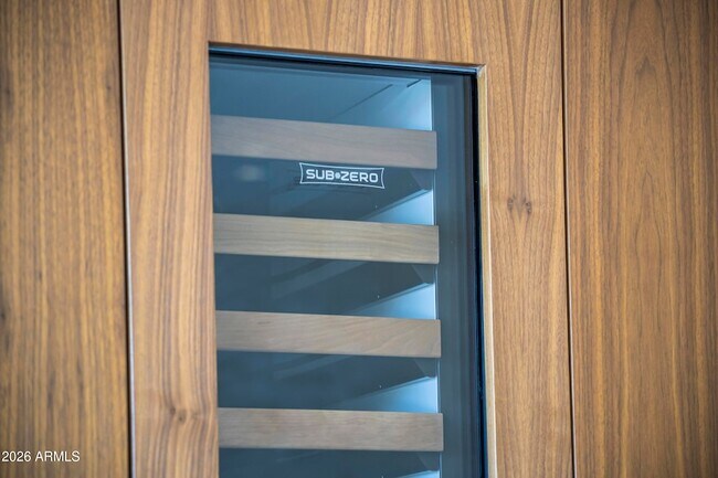 Building Photo - 6587 N Palmeraie Blvd