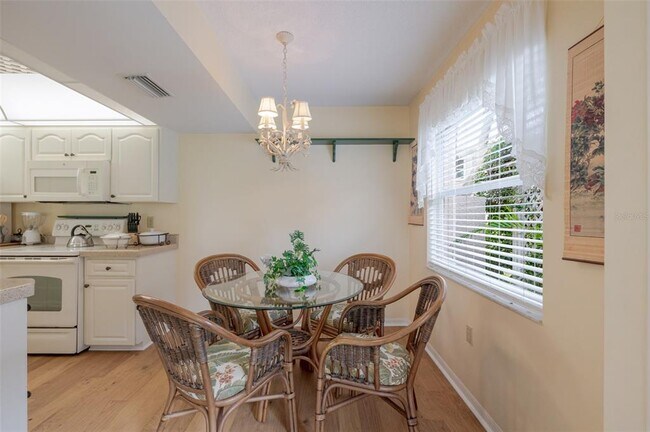 Building Photo - 5609 Sheffield Greene Cir