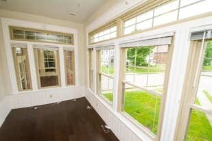 Building Photo - 4526 Smith Rd