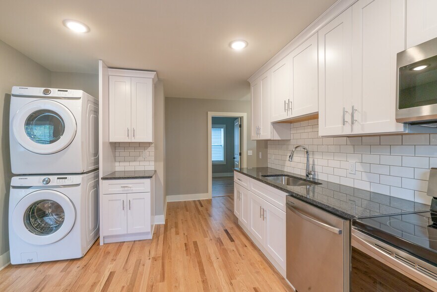 Building Photo - 621 3rd St NW