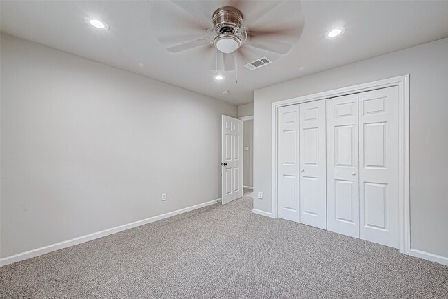 Building Photo - 3102 Glenn Lakes Ln