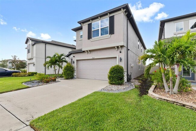 Building Photo - 7537 Pool Compass Loop