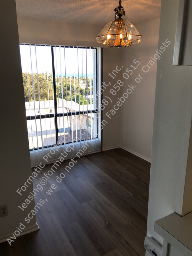 Building Photo - Pet-Friendly One Bedroom Apartment!