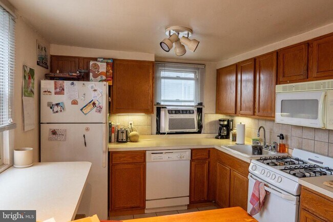 Building Photo - 1500 South St