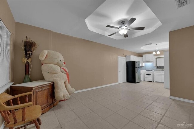 Building Photo - 1814 Mimosa St