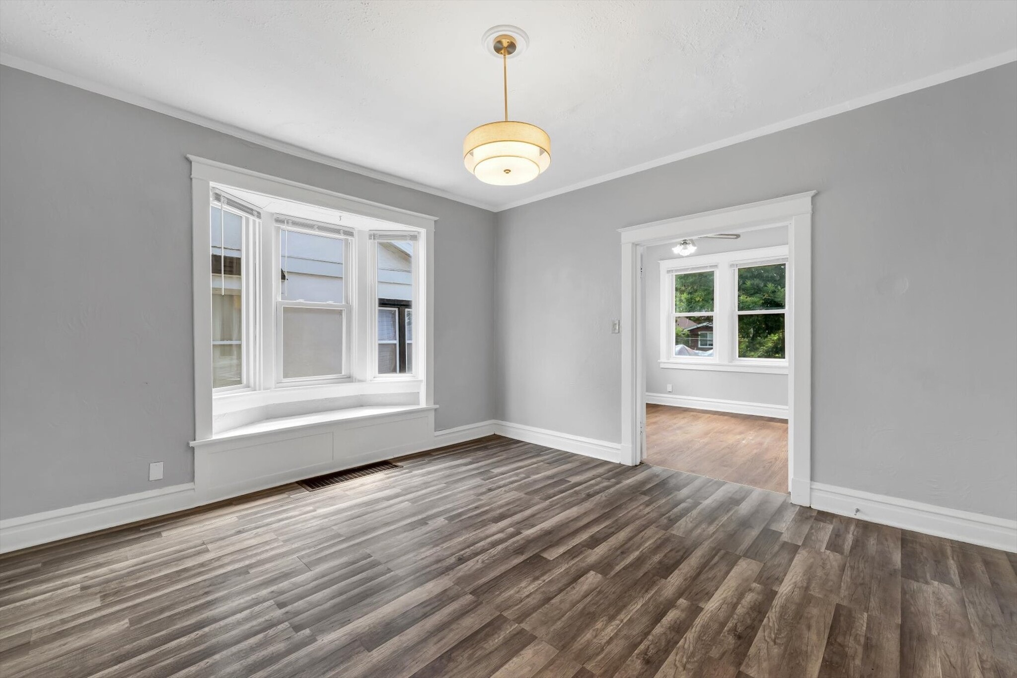 Building Photo - 1223 Gruner pl