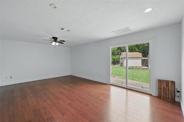 Building Photo - 4409 Fairfax St