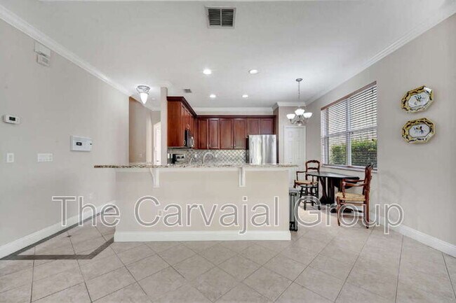 Building Photo - 4019 Alcott Cir