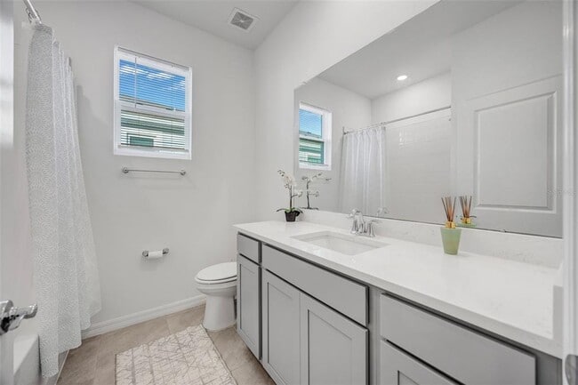 Building Photo - 2555 Bending Bonsai Dr