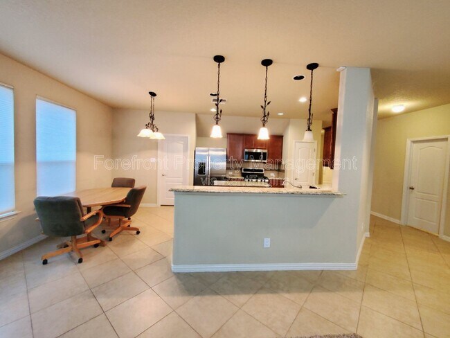 Building Photo - 11927 Jasmine Way