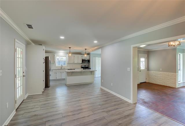 Building Photo - 1330 E Washington St