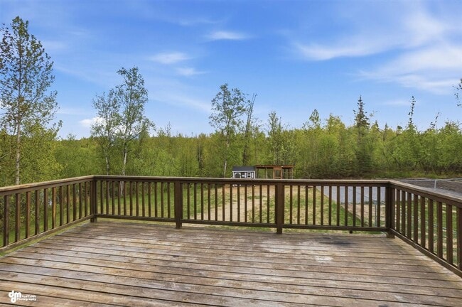 Building Photo - Luxury Alaska Living with Room to Spread Out — Mountain Views, Massive Garage & Incredible Commut...