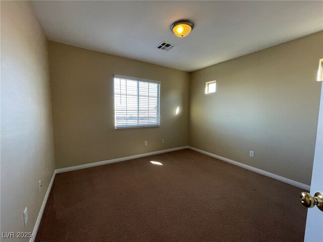 Building Photo - 275 Red Eucalyptus Dr