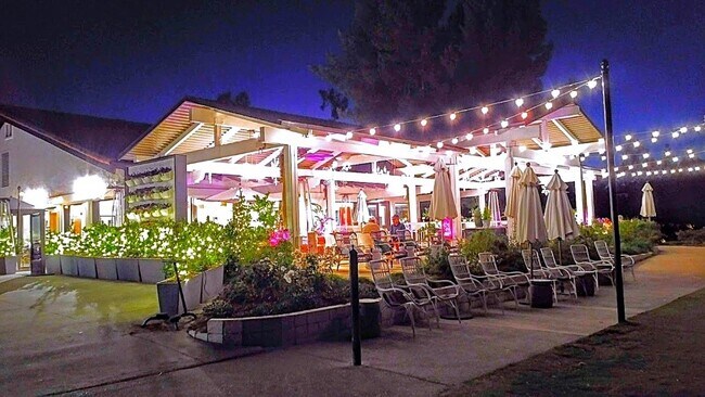 Building Photo - 28506 Barbosa