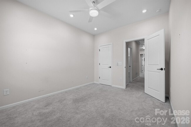 Building Photo - 217 Brks Spgs Dr