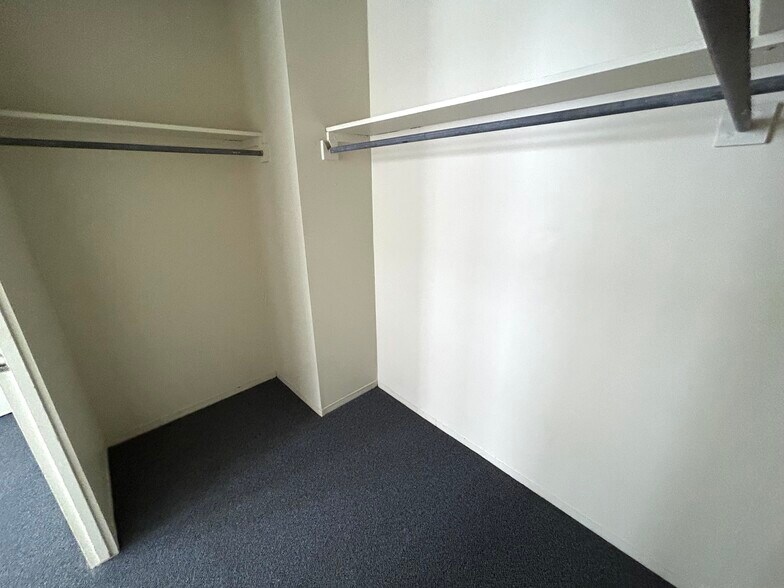 Walking closet in master bedroom - 2415 Ala Wai Blvd