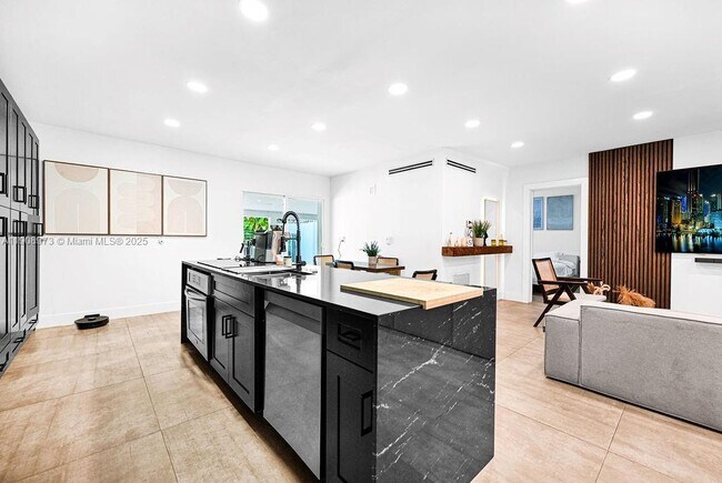 Building Photo - 85 NW 47th St