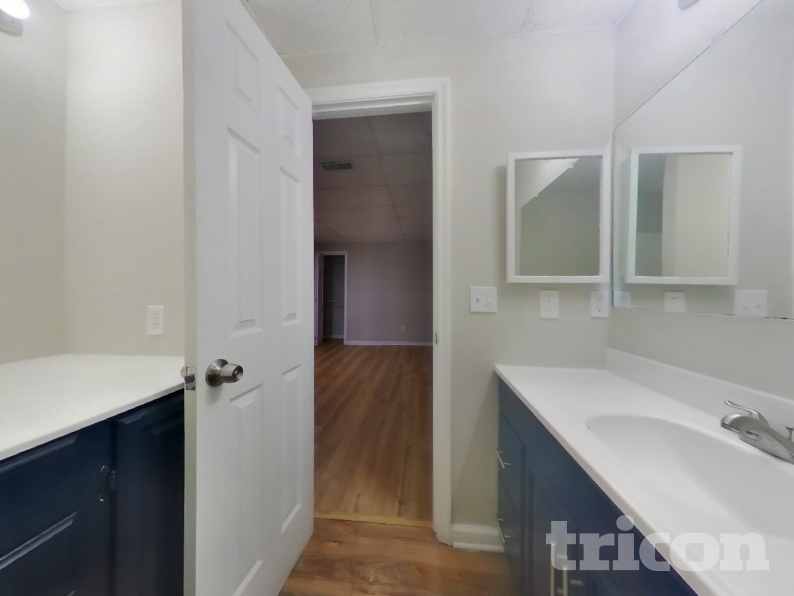 Building Photo - 5017 Sandyhook Ct NW