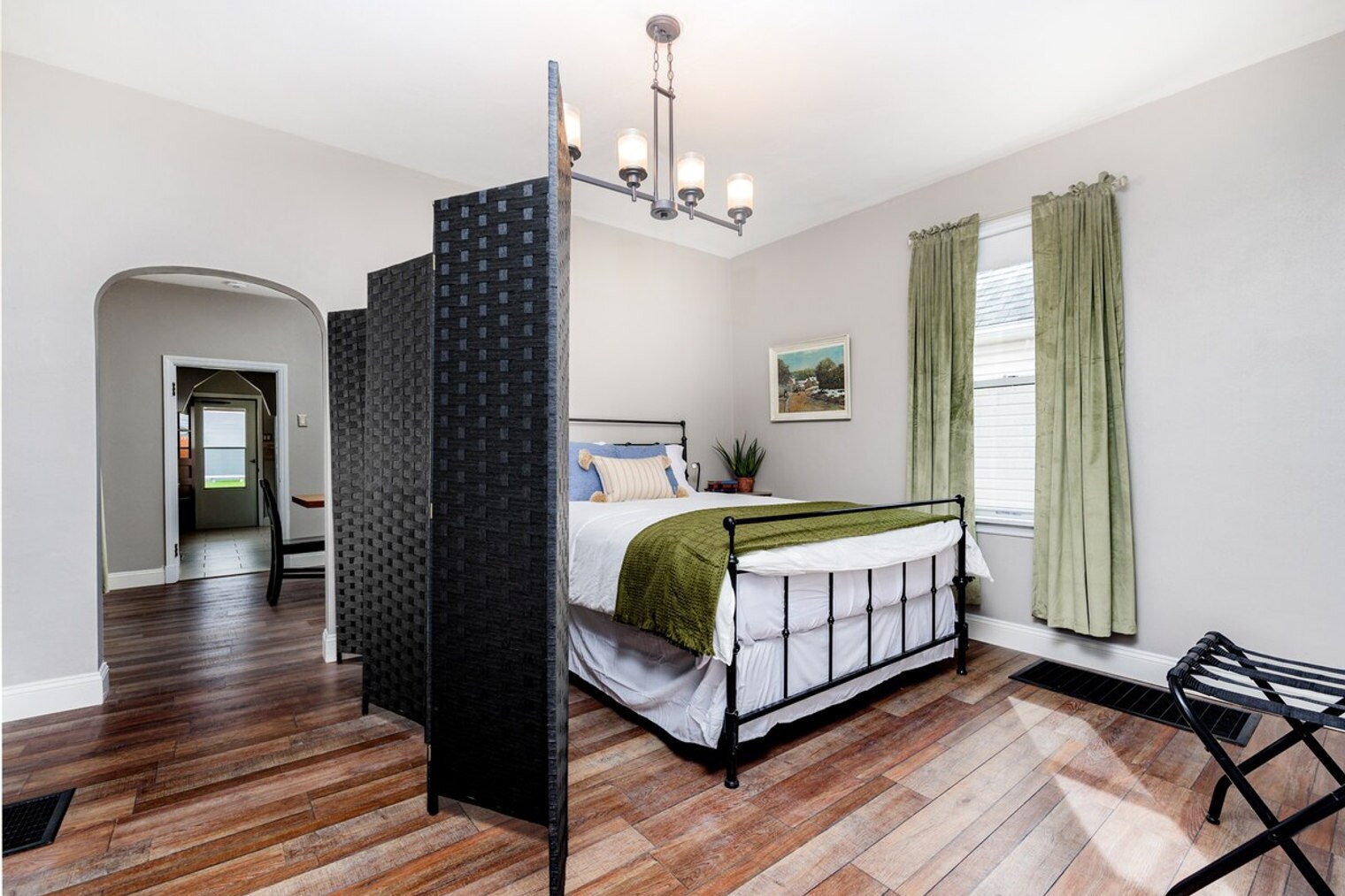 Building Photo - 5336 Northrup Ave